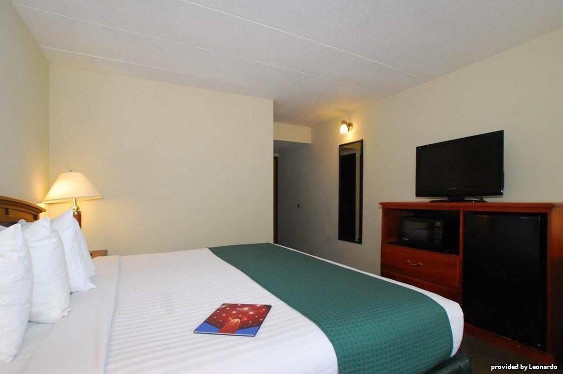 Best Western Plus Lower South End Charlotte Kamer foto